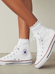 أبيض - حذاء رياضي بقبة مرتفعة Chuck Taylor All Star من Converse - صورة 3 من 12