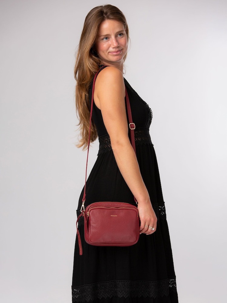 Rojo - Bolso bandolera de piel 'Remi' de Pure Luxuries London - Imagen 2 de 6