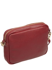 Rojo - Bolso bandolera de piel 'Remi' de Pure Luxuries London - Imagen 4 de 6