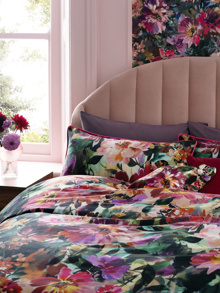Clarke & Clarke Multi Tahiti 200 Thread Count Duvet Cover and Pillowcase Set - Image 2 of 4
