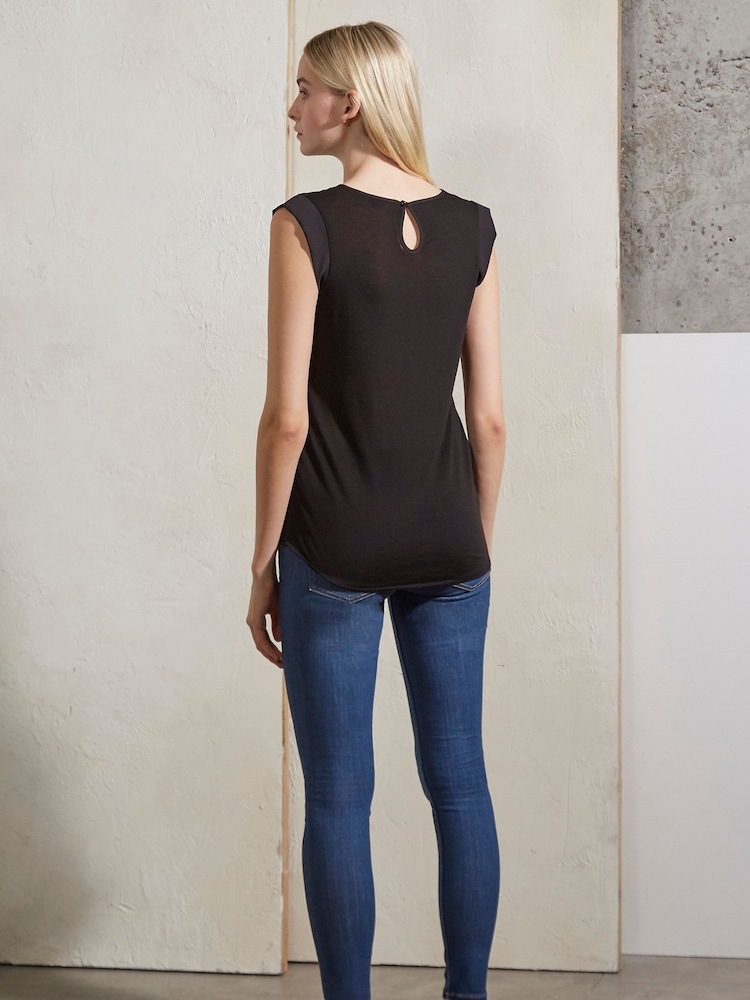 French Connection Black Capped Sleeve Polly Plains T-Shirt - Image 2 of 4