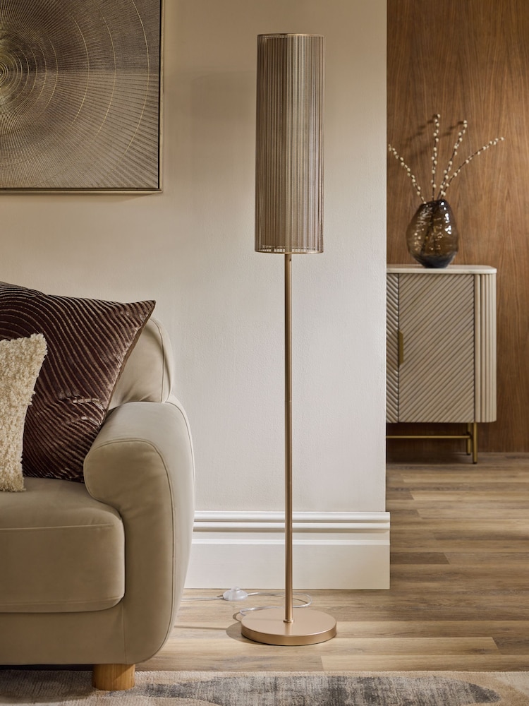 Brass Jada Floor Lamp - Image 2 of 7