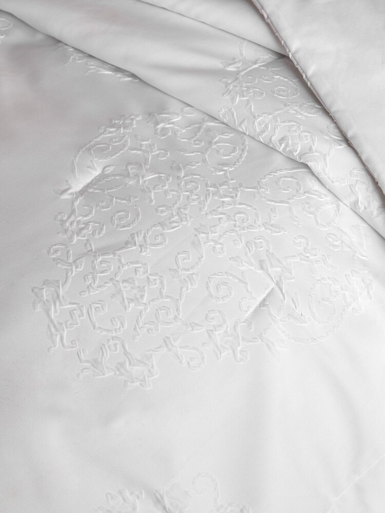White Embossed Heart Bedspread - Image 3 of 3