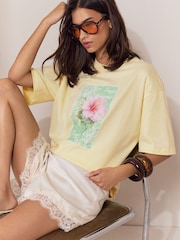 Geel bloemenprint - Lipsy - Oversized T-shirt - Afbeelding 4 van 5