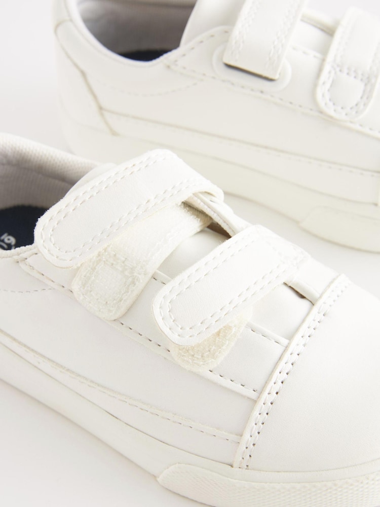 Weiß - Schuhe mit Klettverschluss - Bild 4 von 4 Weiß - Schuhe mit Klettverschluss - Bild 4 von 4