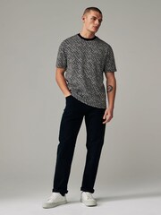 Schwarz/Weiß - T-Shirt mit Geomuster - Bild 2 von 7