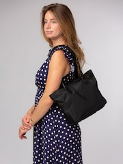 Pure Luxuries London Black 'Apolline' Canvas & Leather Tote Bag - Image 2 of 7