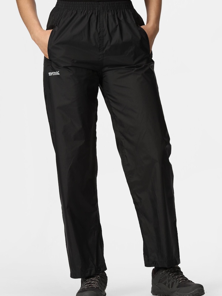 Noir - Surpantalon imperméable Regatta Pack It femme - Image 3 of 11