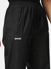 Noir - Surpantalon imperméable Regatta Pack It femme - Image 5 of 11