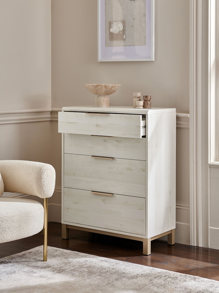 White Bronx Oak Effect 4 Drawer Chest of Drawers - Image 2 of 9