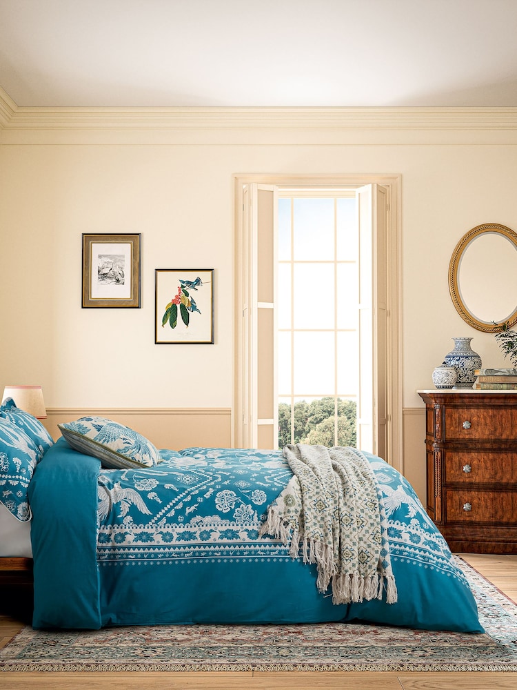 Joules Blue Hidcote Birds Reversible Duvet Cover and Pillowcase Set - Image 2 of 4 Joules Blue Hidcote Birds Reversible Duvet Cover and Pillowcase Set - Image 2 of 4