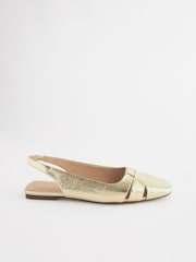 zlata (barva); zlato - Čevlji z oglatim sprednjim delom in paščkom čez peto Forever Comfort® - Slika 3 iz 6