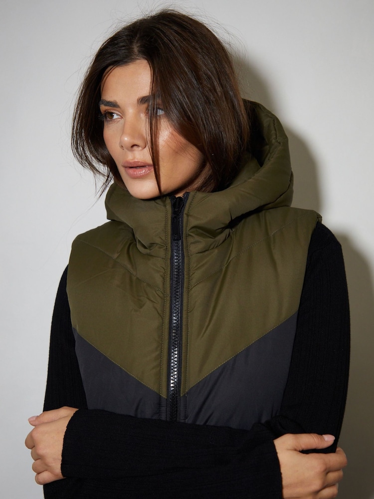 Threadbare Green Threadbare Longline Hooded Padded Gilet - Image 4 of 4
