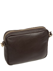 Marrón espresso - Bolso bandolera de piel 'Remi' de Pure Luxuries London - Imagen 4 de 6