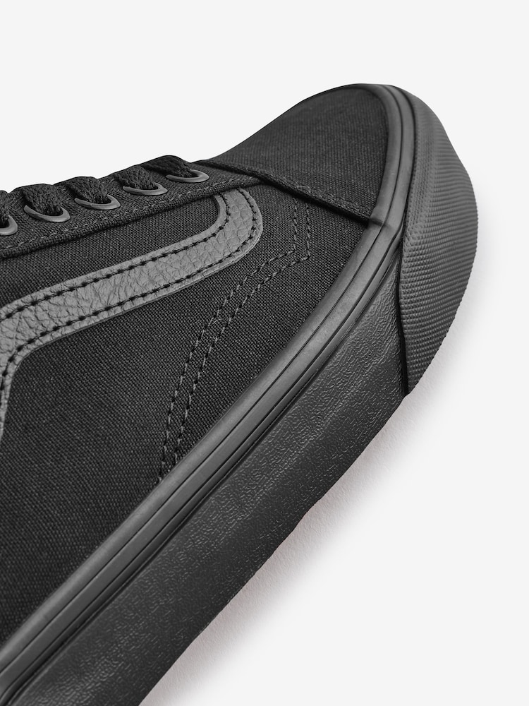 Vans Womens Old Skool Trainers - Image 5 of 5