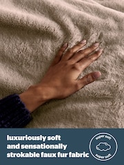 Silentnight Cream Luxury Faux Fur 9 Heat Setting Heated Throw - Image 3 of 9