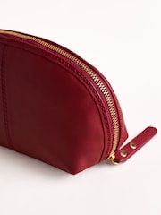 أحمر - حقيبة سفر Grasmere من Lakeland Leather - صورة 3 من 5