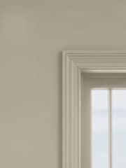 Natural Mid Warm Beige Ultimate Multi-Surface 2.5L Paint - Image 3 of 5