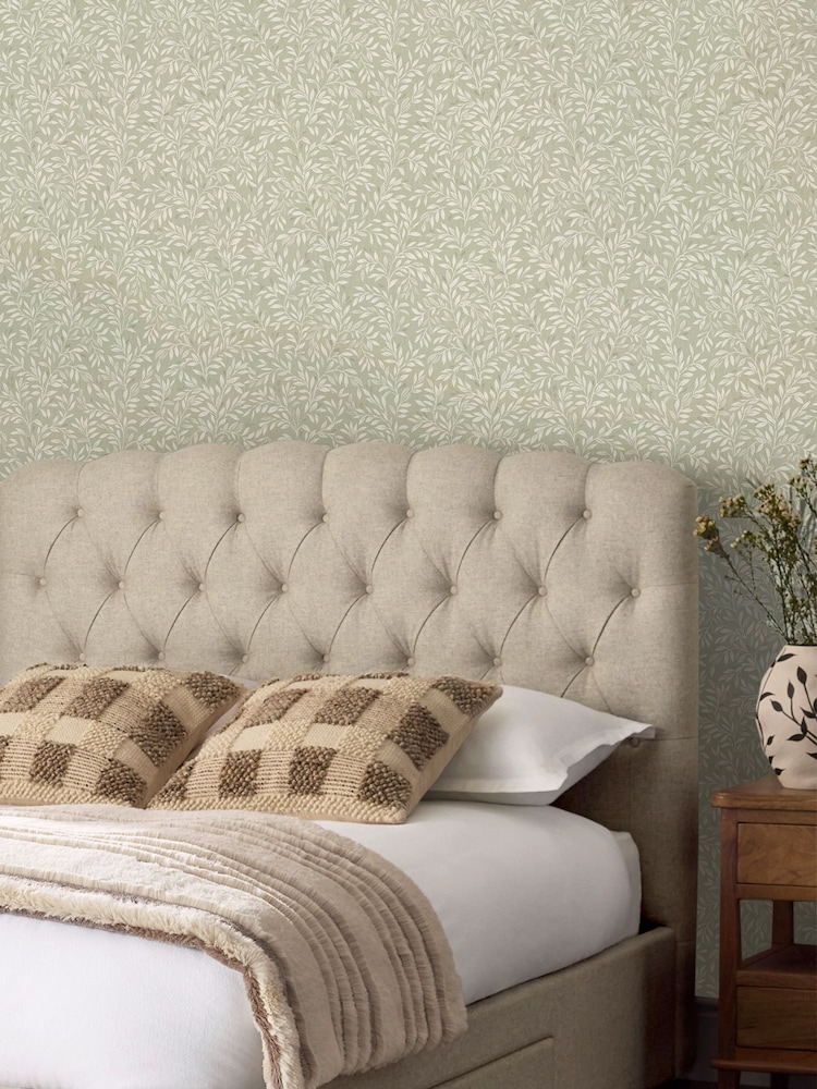 Green Saga Ditsy Leaf 10M Wallpaper - Image 2 of 5