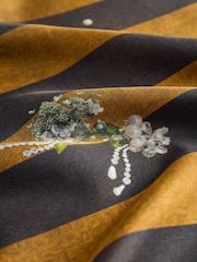 Gold Cerenity Floral Print - CERENE Square Scarf - Պատկեր 4 5-ից
