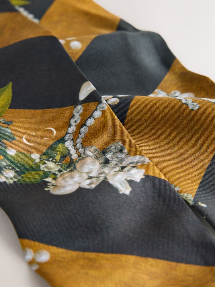Gold Cerenity Floral Print - CERENE Skinny Scarf - Imaginea 8 din 8