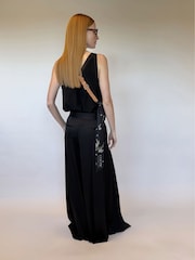 Black Precious Floral Print - CERENE Skinny Scarf - Image 3 de 5