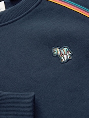 Paul Smith Jungen-Sweatshirt mit Rundhalsausschnitt und Künstlerstreifen in Marineblau - Image 7 of 7