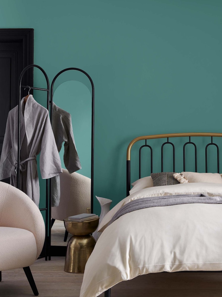 Bold Teal Ultimate Multi-Surface 2.5L Paint - Image 1 of 5 Bold Teal Ultimate Multi-Surface 2.5L Paint - Image 1 of 5
