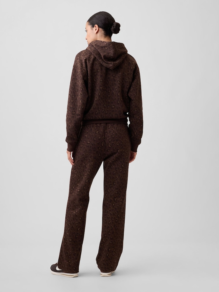 Gap Brown Leopard Logo Straight Joggers - Image 2 of 5 Gap Brown Leopard Logo Straight Joggers - Image 2 of 5