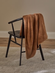 Camel Marshmallow Soft Fleece Throw - Image 2 of 4