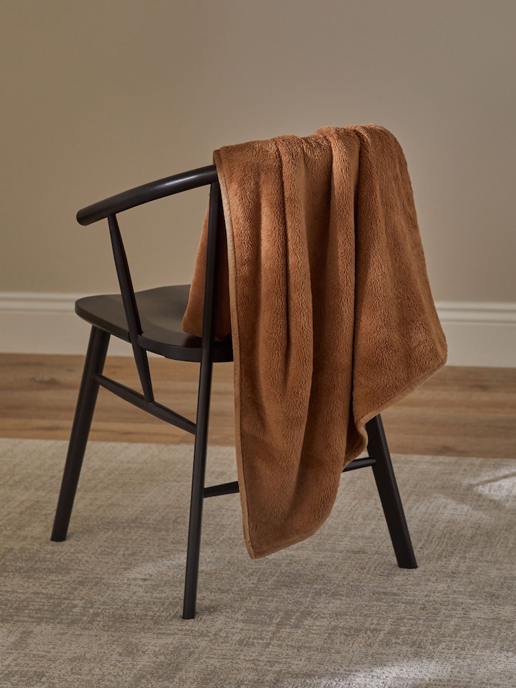 Camel Marshmallow Soft Fleece Throw - Image 2 of 4