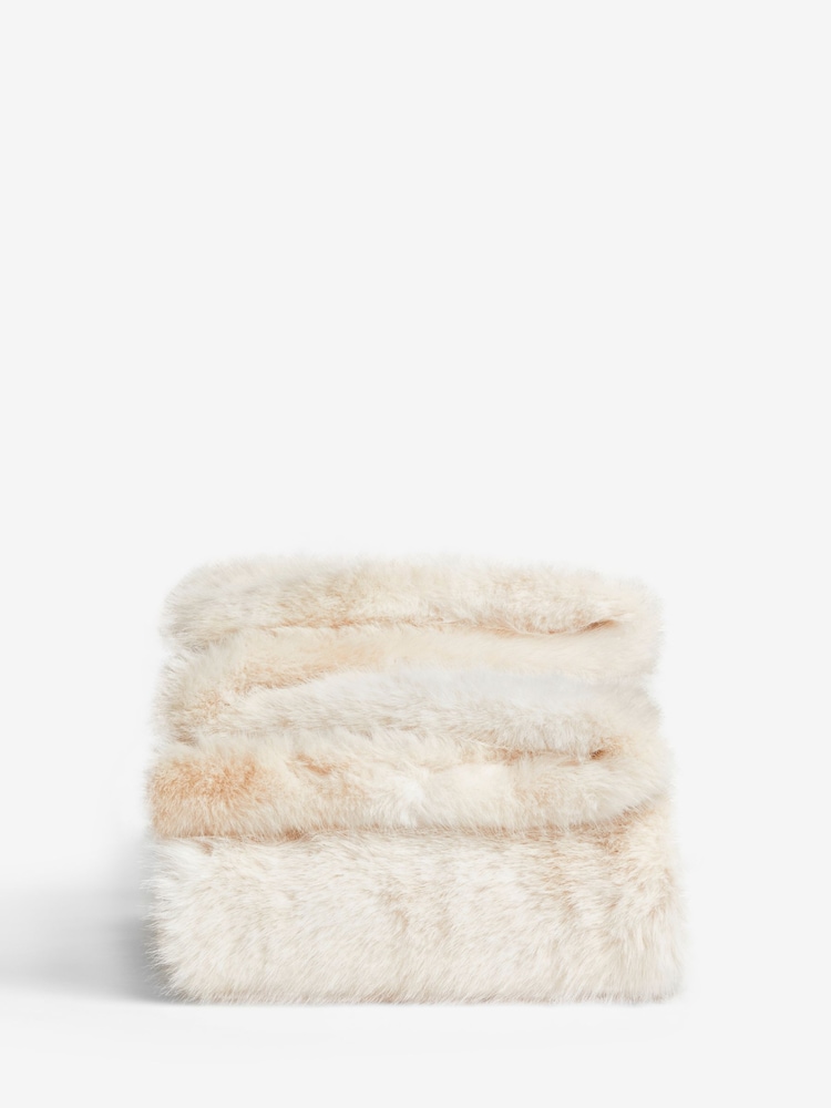 Ivory Loulou Faux Fur Throw - Image 4 of 4