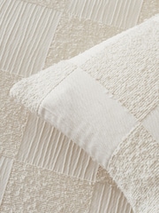 Catherine Lansfield Cream Checkerboard Textured Cosy and Warm Duvet Cover Set - Image 3 of 4