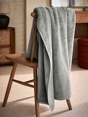 Grey Marshmallow Soft Fleece Throw - Image 3 of 4