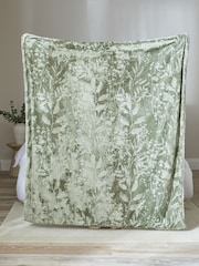 Sage Green Floral Print Sherpa Throw - Image 3 of 4