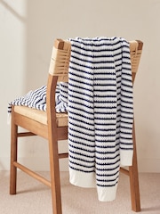 Black/White Iggy Knitted Throw - Image 3 of 5