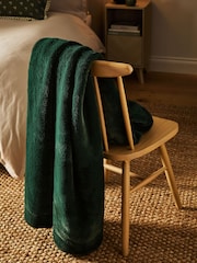 Soft To Touch Plush Faux Fur Throw - Image 3 of 5