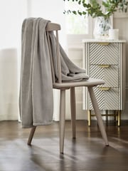 Decke aus flauschigem Fleece - Bild 2 von 4