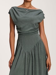 Jolie Moi Green Cowl Neckline Midaxi Dress - Image 3 of 6