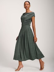 Jolie Moi Green Cowl Neckline Midaxi Dress - Image 4 of 6