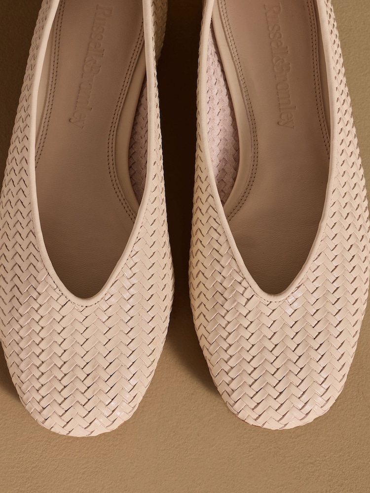 Knochen - Russell & Bromley Porton gewebte Ballerinas - Bild 7 von 7 Knochen - Russell & Bromley Porton gewebte Ballerinas - Bild 7 von 7