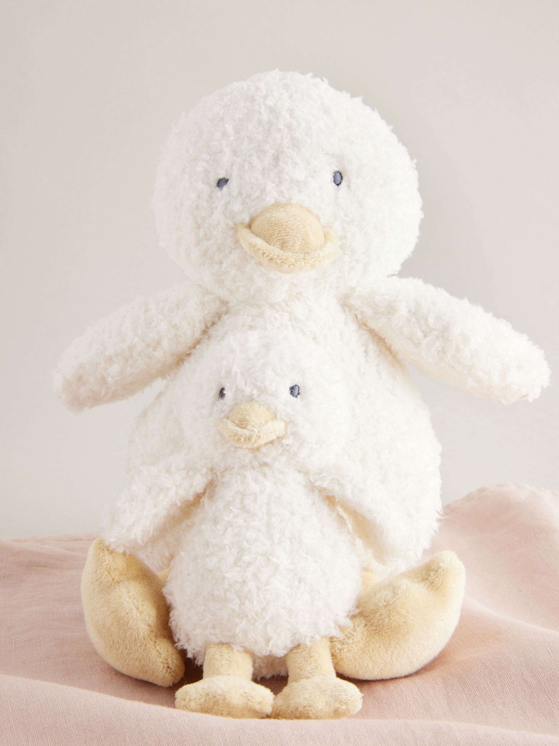 White duck soft toy discount