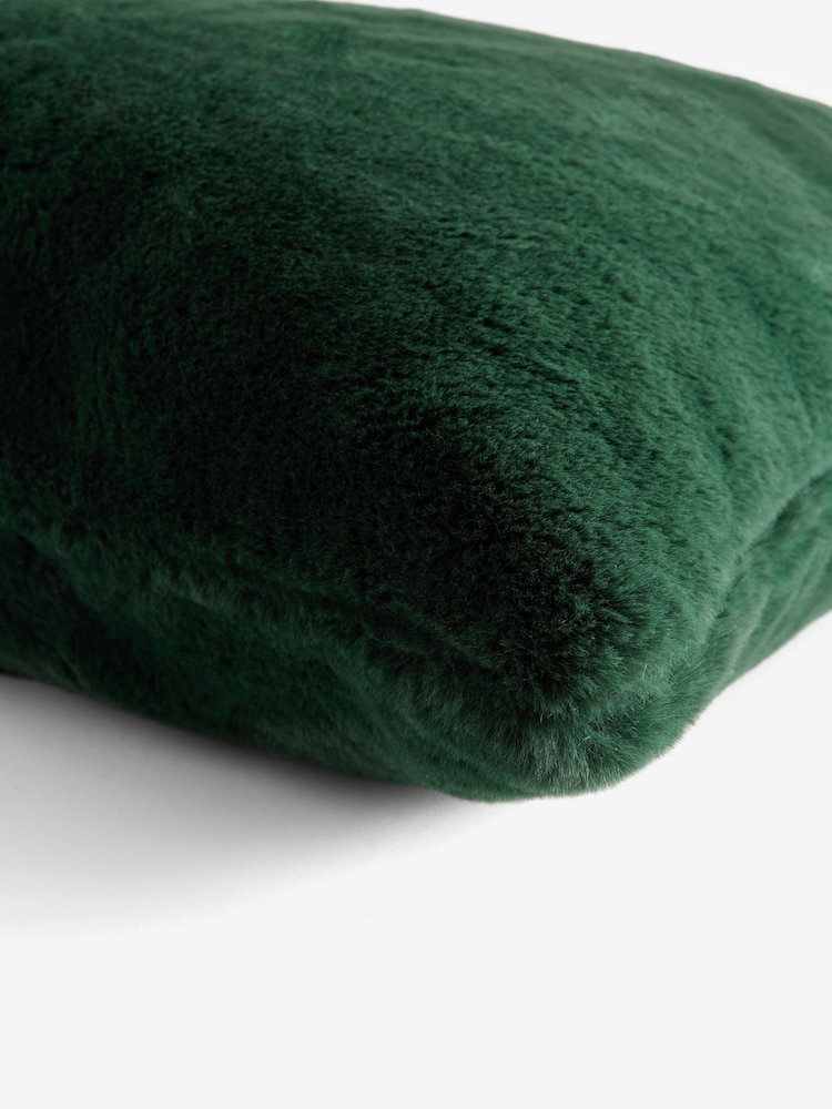 Green 59 x 59cm Plush Faux Fur Cushion - Image 5 of 5