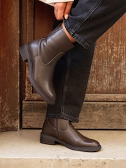 Linzi Brown Discover Chelsea Boots - Image 1 of 5