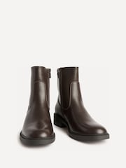 Linzi Brown Discover Chelsea Boots - Image 3 of 5