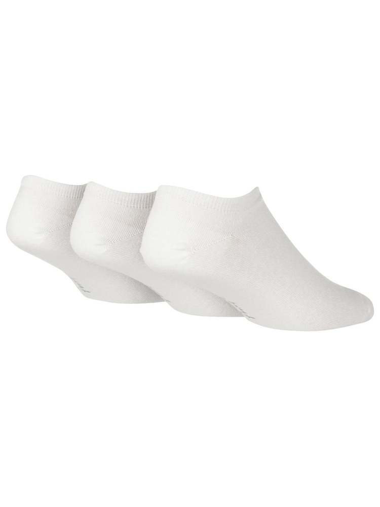 Weiß - Pringle niedrig geschnittene Sneaker-Socken, 3er-Packung - Bild 1 von 3 Weiß - Pringle niedrig geschnittene Sneaker-Socken, 3er-Packung - Bild 1 von 3