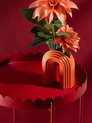 Scottish Everlastings Ltd Red Greige Round Scallop Table - Image 4 of 4