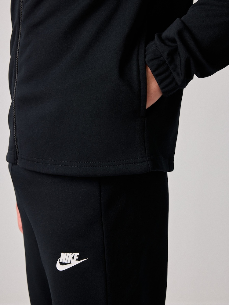črna - Nike trenirke z zadrgo - Slika 9 iz 9