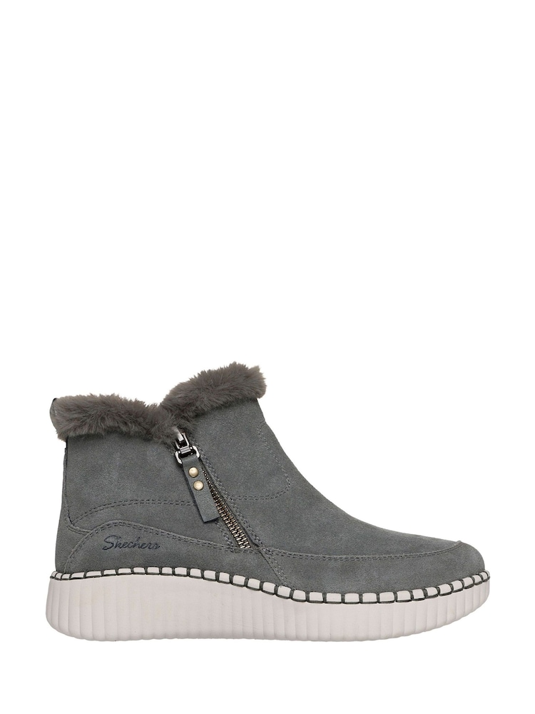 Skechers Green Wilshire BLVD Fresh Zip Ankle Boots - Image 1 of 3 Skechers Green Wilshire BLVD Fresh Zip Ankle Boots - Image 1 of 3
