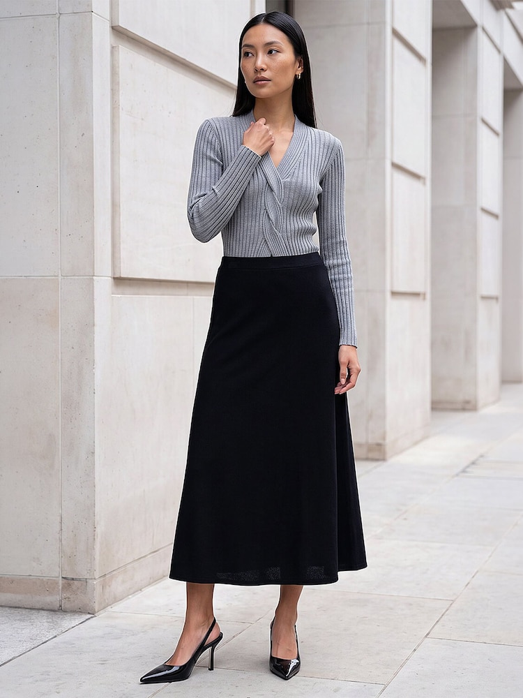 Roman Black A-Line Pull On Stretch Skirt - Image 2 of 4 Roman Black A-Line Pull On Stretch Skirt - Image 2 of 4